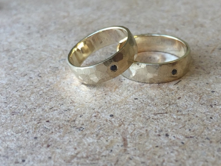 Рубленные обручальные кольца