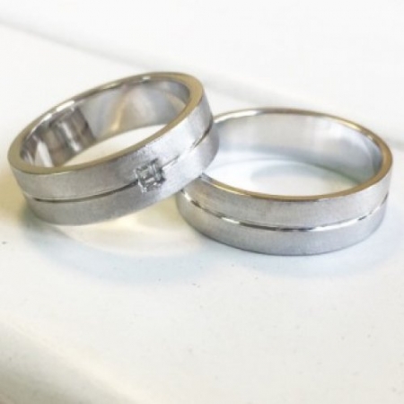 Обручальные кольца из белого золота