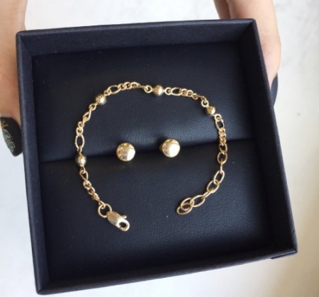 Женские браслет и серьги 