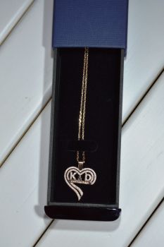 Золотой кулон 