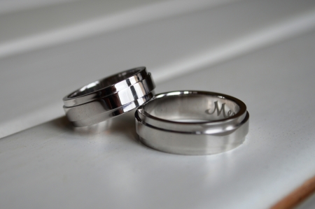 Обручальные кольца из белого золота