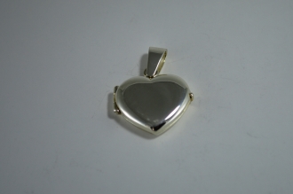 Серебряный кулон сердце