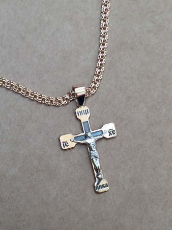 Золотой кулон