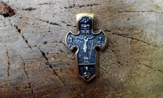 Серебряный православный крест с позолотой и чернением 