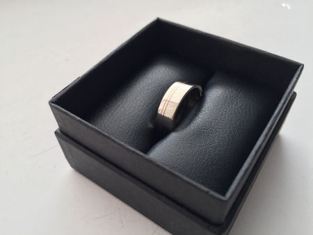 Обручальное кольца из комбинированного золота