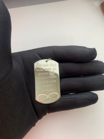 Серебряный жетон с гравировкой 