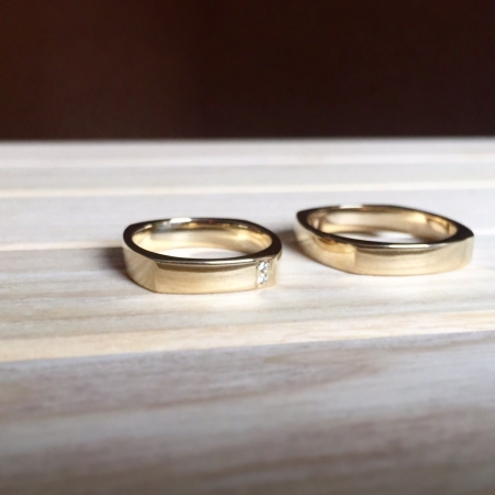 Обручальные кольцо из желтого золота