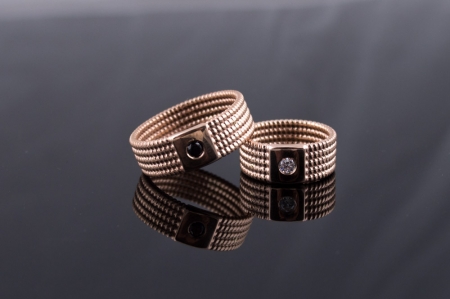 Обручки у вигляді каната